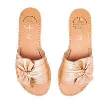 Load image into Gallery viewer, pink leather sandals with bow
