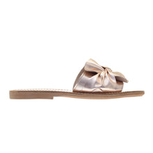 Load image into Gallery viewer, pink leather sandals with bow
